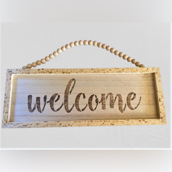 Wood Welcome Sign - Picture 1 of 1
